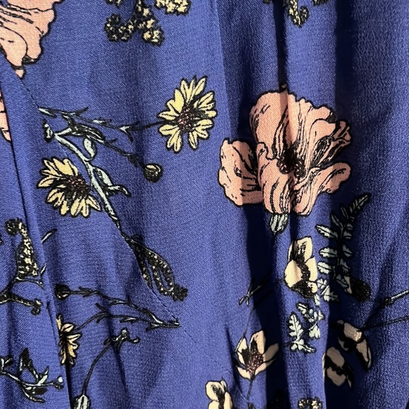 Floral Dress from Lulus - Picture 4 of 4